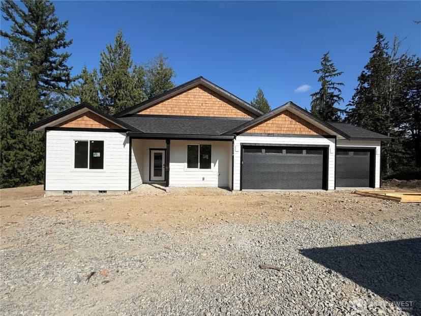 Property photo for 15114 295th Street E, Kapowsin