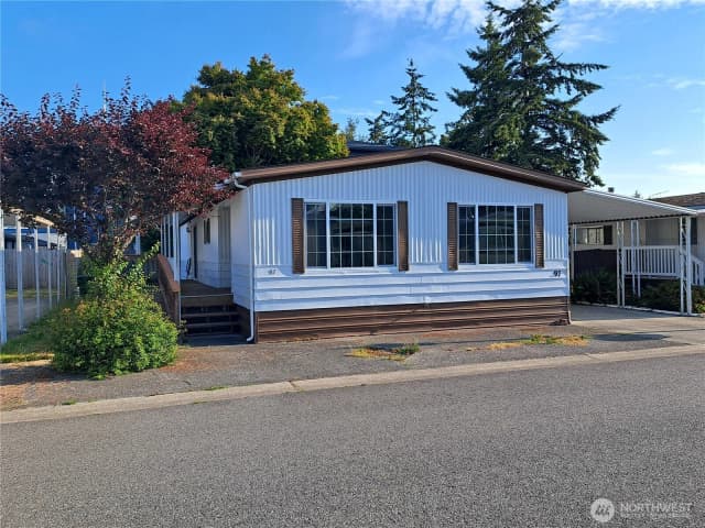 Property photo for 225 Ne Ernst #97, Oak Harbor photo 2