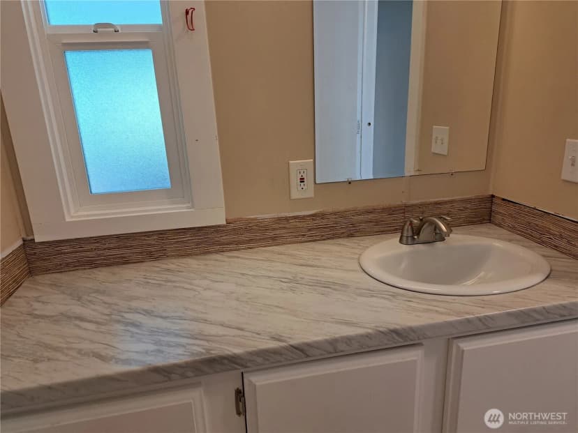 Property photo for 225 Ne Ernst #97, Oak Harbor photo 12