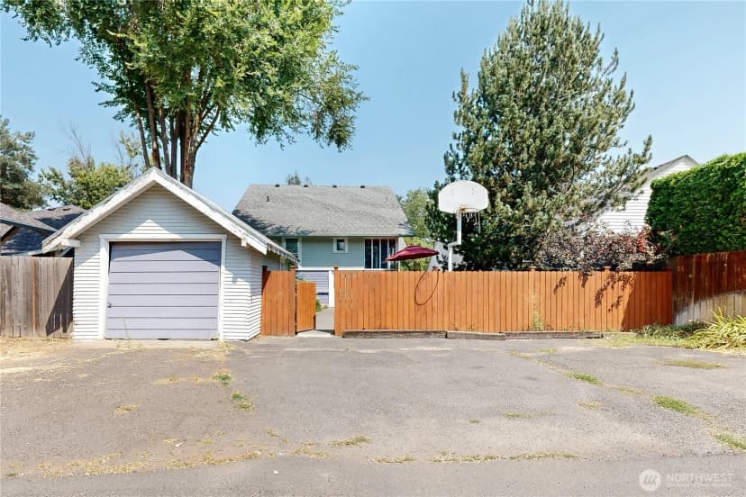 Property photo for 320 Juniper Street, Walla Walla photo 40