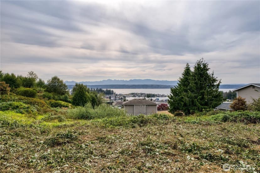 Property photo for 38063 Fawn Road Ne, Hansville photo 10