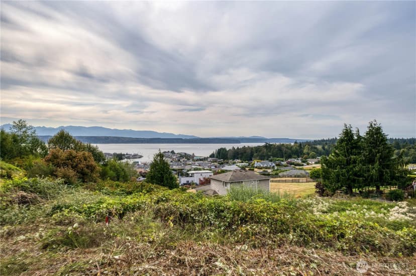 Property photo for 38063 Fawn Road Ne, Hansville photo 6