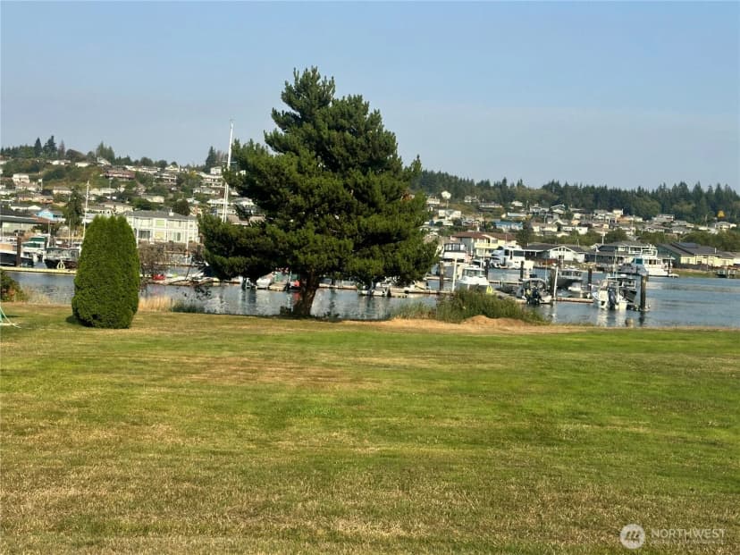 Property photo for 38063 Fawn Road Ne, Hansville photo 29