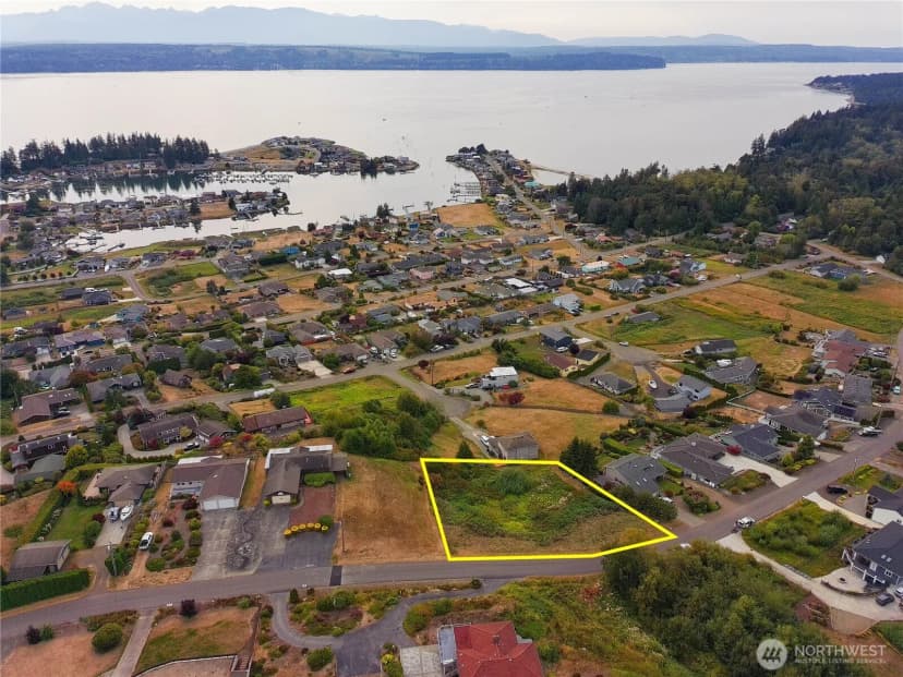 Property photo for 38063 Fawn Road Ne, Hansville photo 15