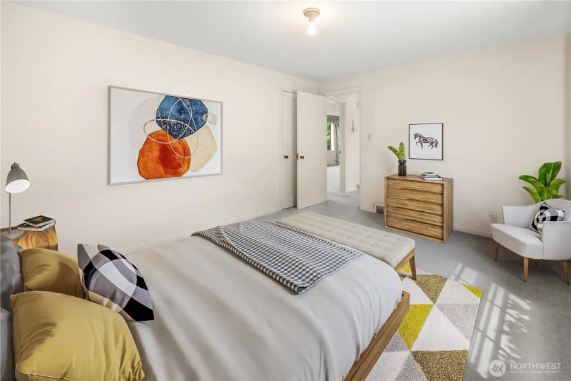 Property photo for 4311 Greenwood Avenue N, Seattle photo 11