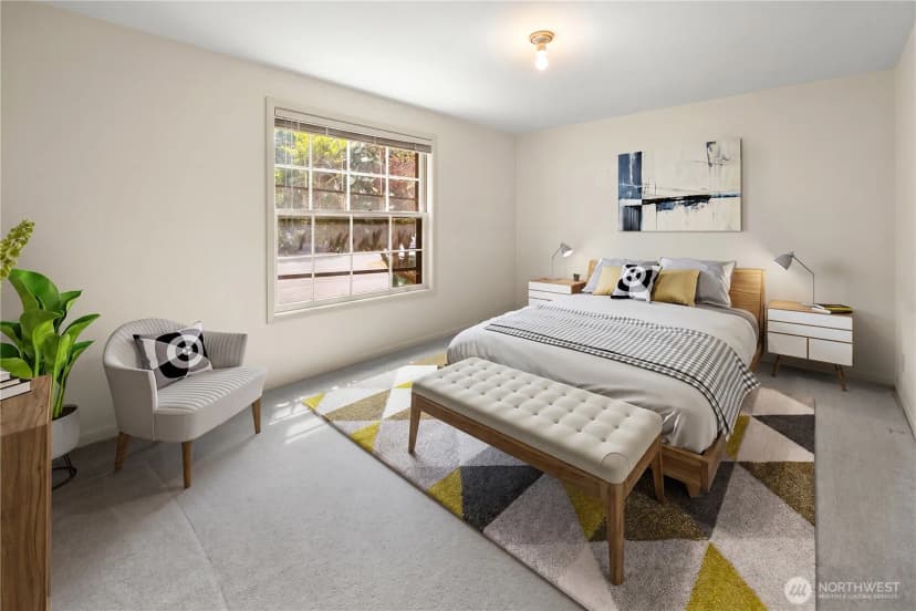 Property photo for 4311 Greenwood Avenue N, Seattle photo 10