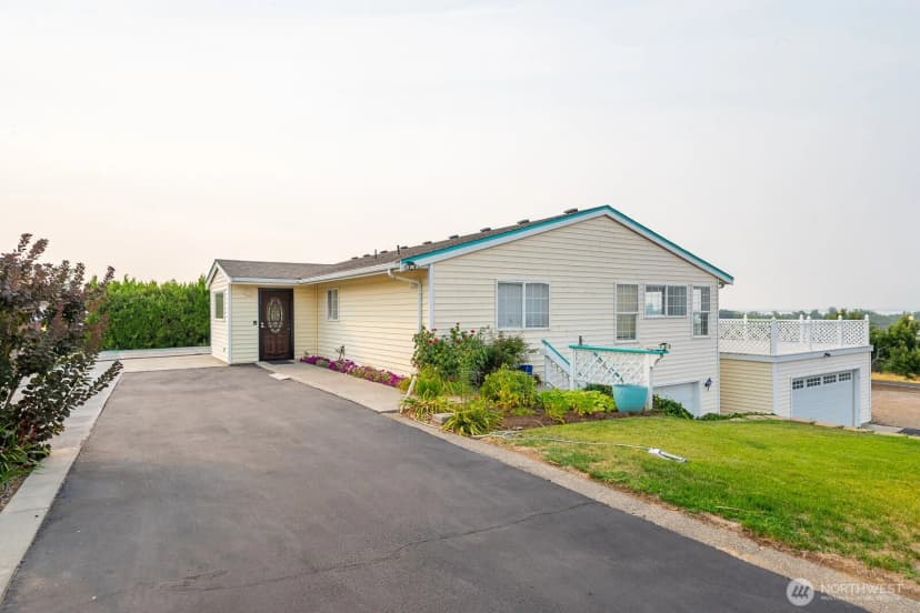 Property photo for 7239 Bayview Avenue, Othello photo 5