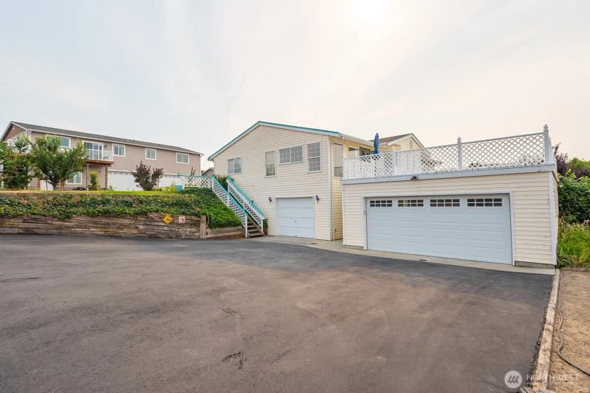 Property photo for 7239 Bayview Avenue, Othello photo 32