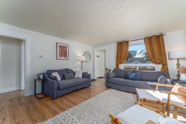Property photo for 507 E Wapato Avenue, Chelan photo 4