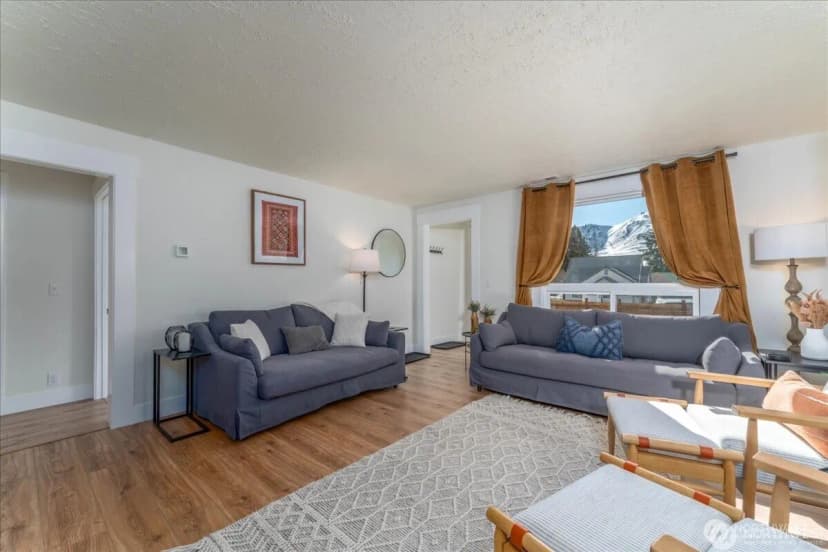 Property photo for 507 E Wapato Avenue, Chelan photo 4
