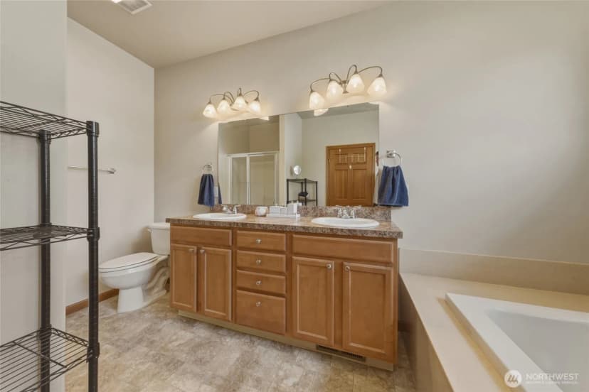 Property photo for 763 Se Bedford Loop, College Place photo 26
