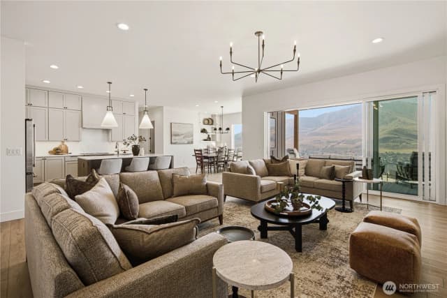 Property photo for 542 Harvest Ridge Dr, Chelan photo 4