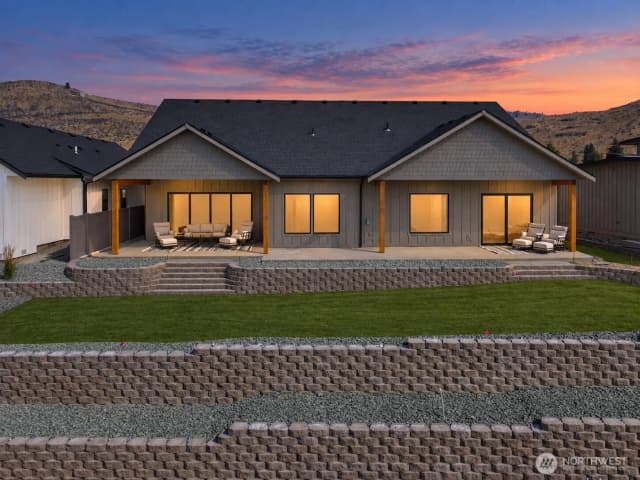 Property photo for 542 Harvest Ridge Dr, Chelan photo 2