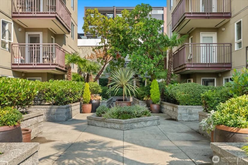 Property photo for 1711 E Olive Way #217, Seattle photo 19