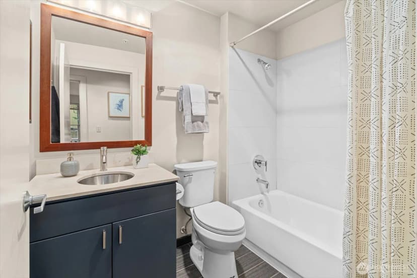 Property photo for 1711 E Olive Way #217, Seattle photo 15