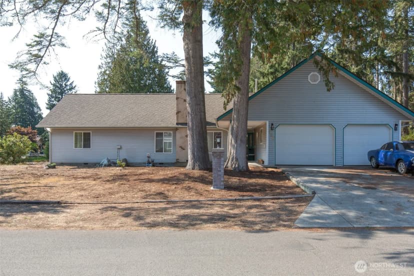 Property photo for 120 Sunland Drive, Sequim