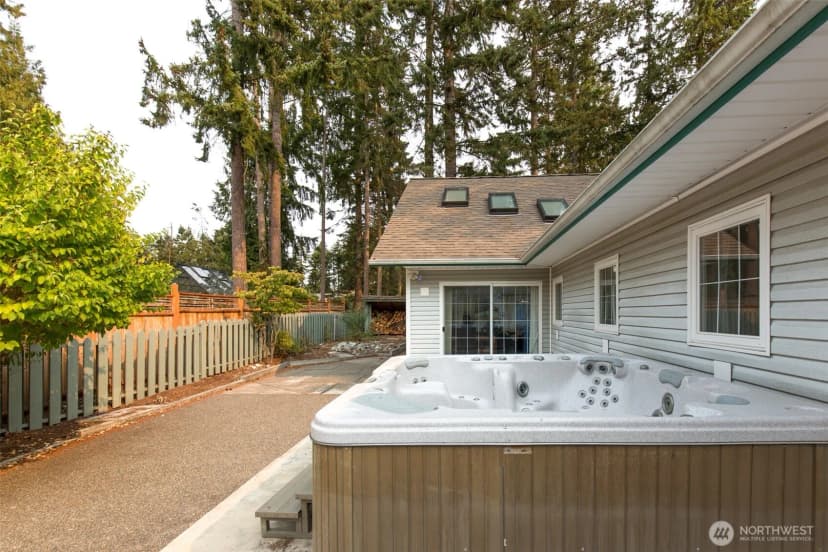 Property photo for 120 Sunland Drive, Sequim photo 35