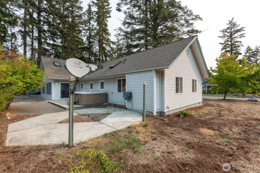 Property photo for 120 Sunland Drive, Sequim photo 31