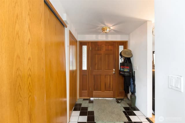 Property photo for 120 Sunland Drive, Sequim photo 3