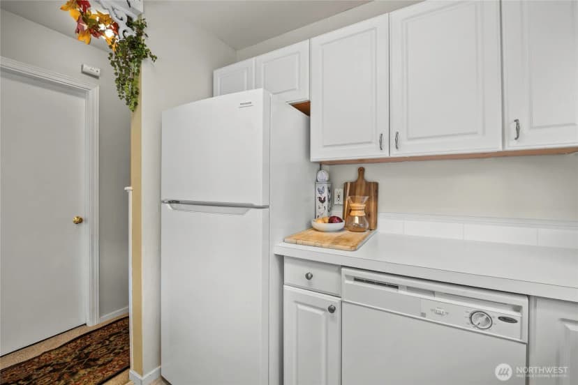 Property photo for 3356 Northwest Avenue #202, Bellingham photo 12