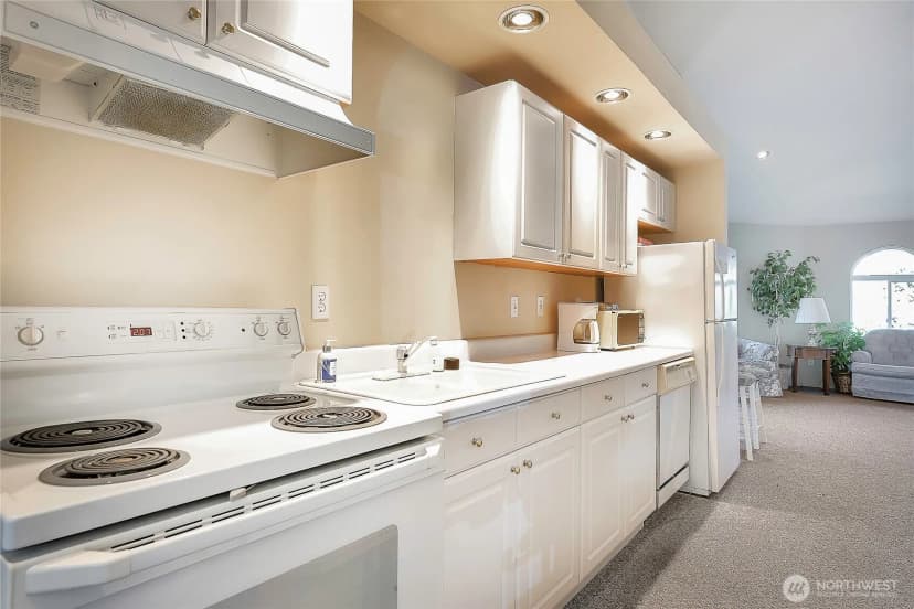 Property photo for 3356 Northwest Avenue #202, Bellingham photo 33