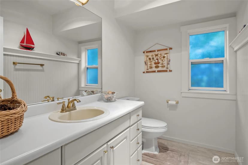 Property photo for 3356 Northwest Avenue #202, Bellingham photo 20
