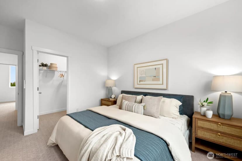 Property photo for 1419 Sw 111th Lane, Seattle photo 24