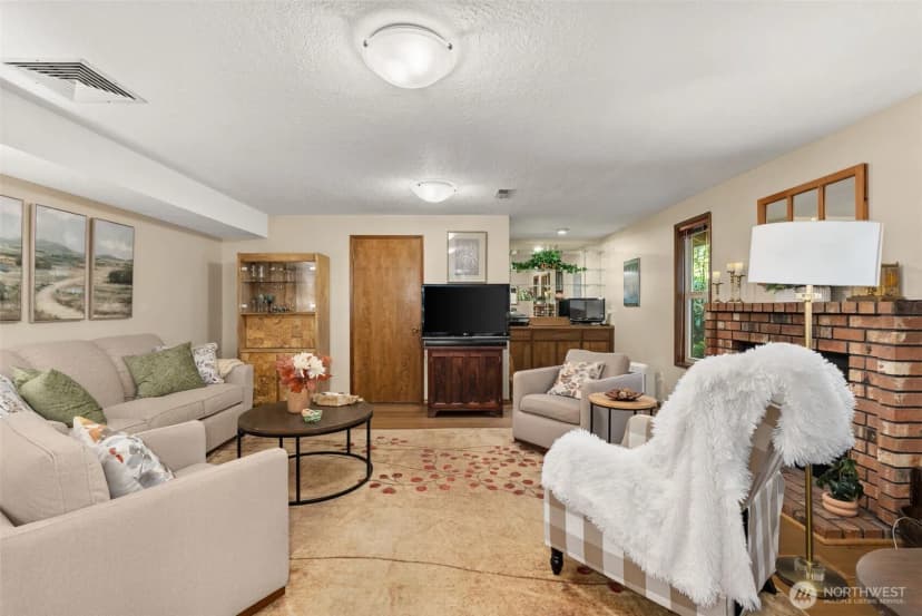 Property photo for 6615 Sierra Court Se, Lacey photo 11