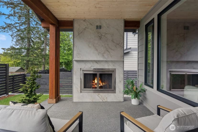 Property photo for 7825 Ne 143rd Street, Kirkland photo 33