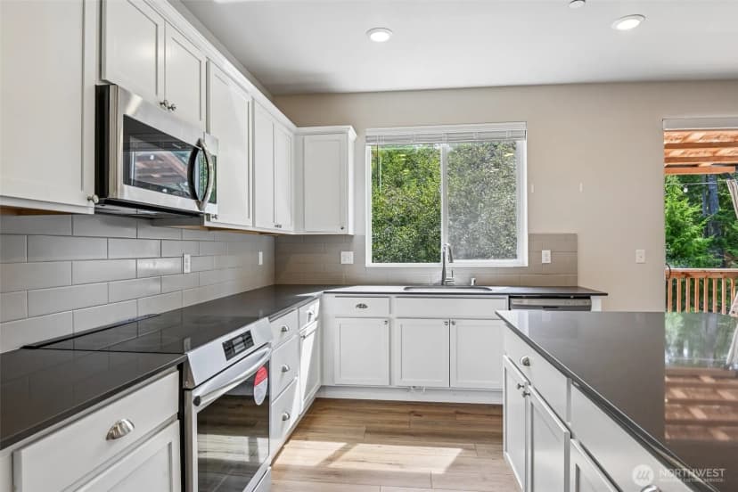 Property photo for 4410 Sail Lane Sw, Port Orchard photo 8