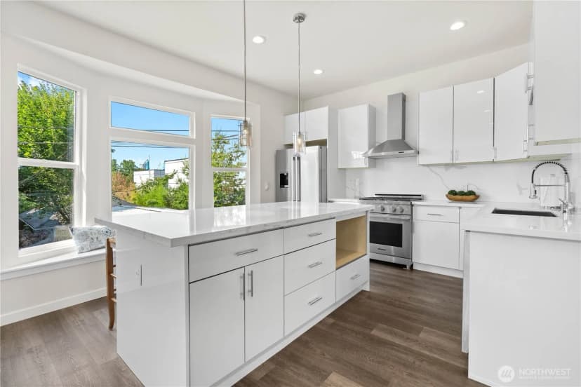 Property photo for 2216 E Fir Street, Seattle photo 16