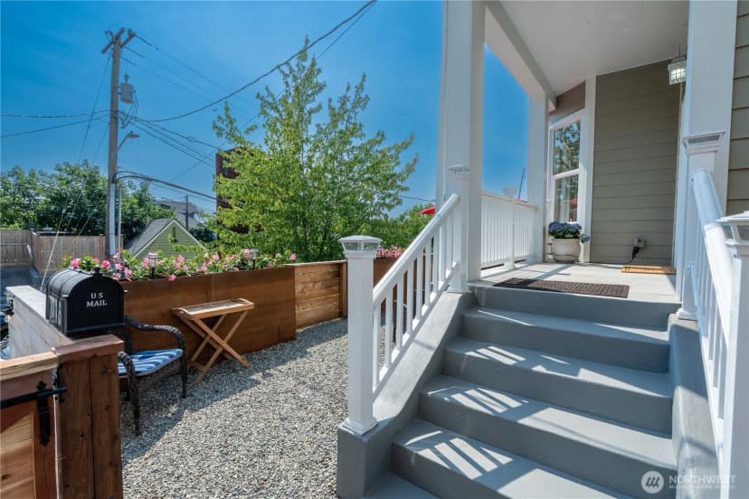 Property photo for 2216 E Fir Street, Seattle photo 8