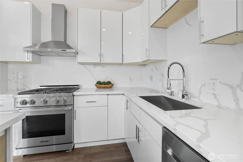 Property photo for 2216 E Fir Street, Seattle photo 17