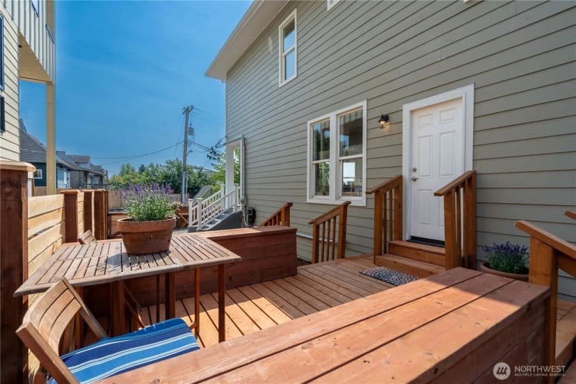 Property photo for 2216 E Fir Street, Seattle photo 6