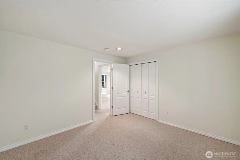 Property photo for 2618 Washington Boulevard, Anacortes photo 26