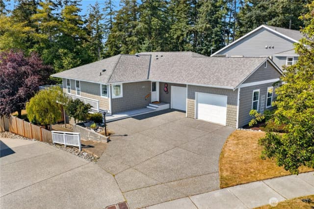 Property photo for 2618 Washington Boulevard, Anacortes
