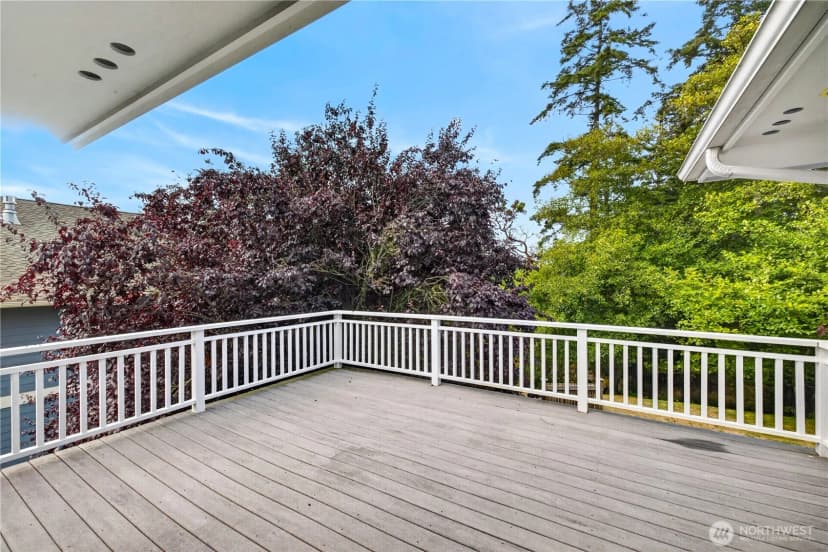 Property photo for 2618 Washington Boulevard, Anacortes photo 30