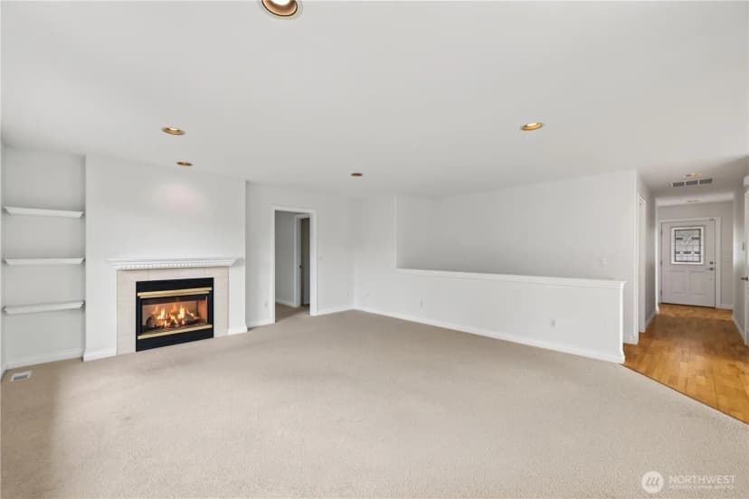 Property photo for 2618 Washington Boulevard, Anacortes photo 6