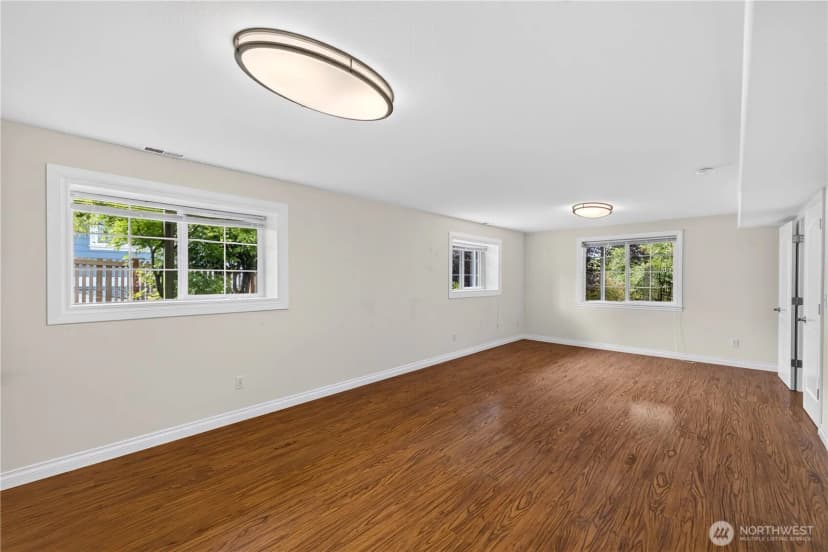 Property photo for 2618 Washington Boulevard, Anacortes photo 25