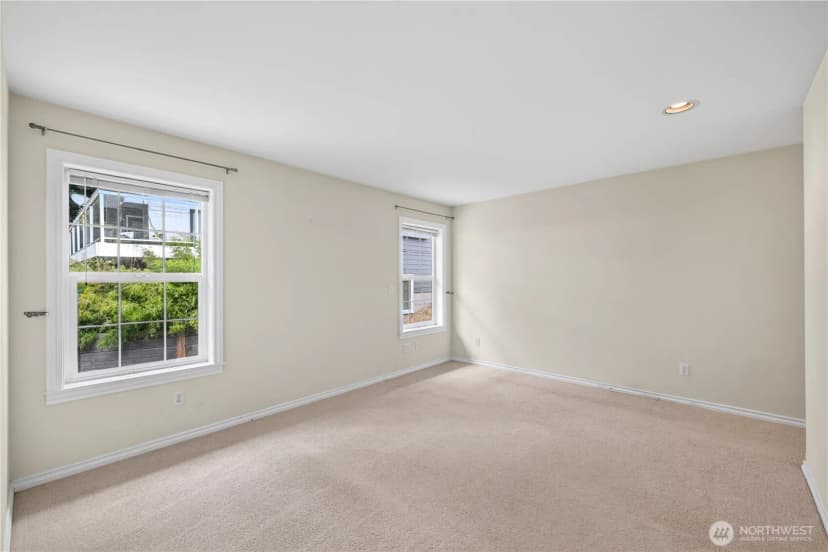 Property photo for 2618 Washington Boulevard, Anacortes photo 16