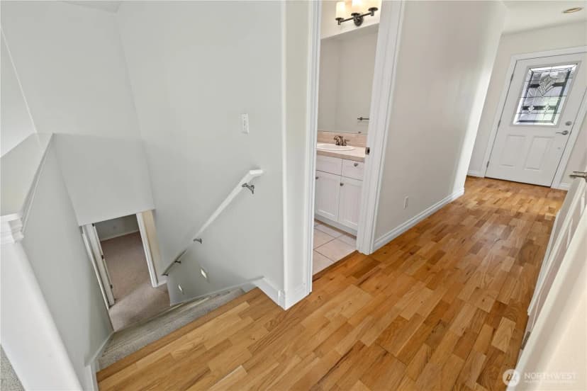 Property photo for 2618 Washington Boulevard, Anacortes photo 13