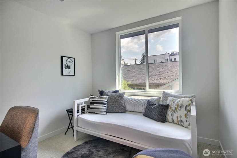 Property photo for 811 Ne 90th Street, Seattle photo 19