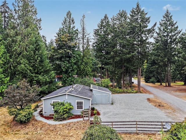 Property photo for 19706 215th Street E, Orting photo 3