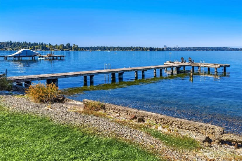 Property photo for 6211 Lake Washington Boulevard Ne, Kirkland photo 6