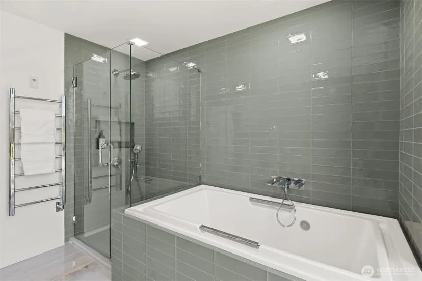 Property photo for 999 110th Avenue Ne #300, Bellevue photo 22