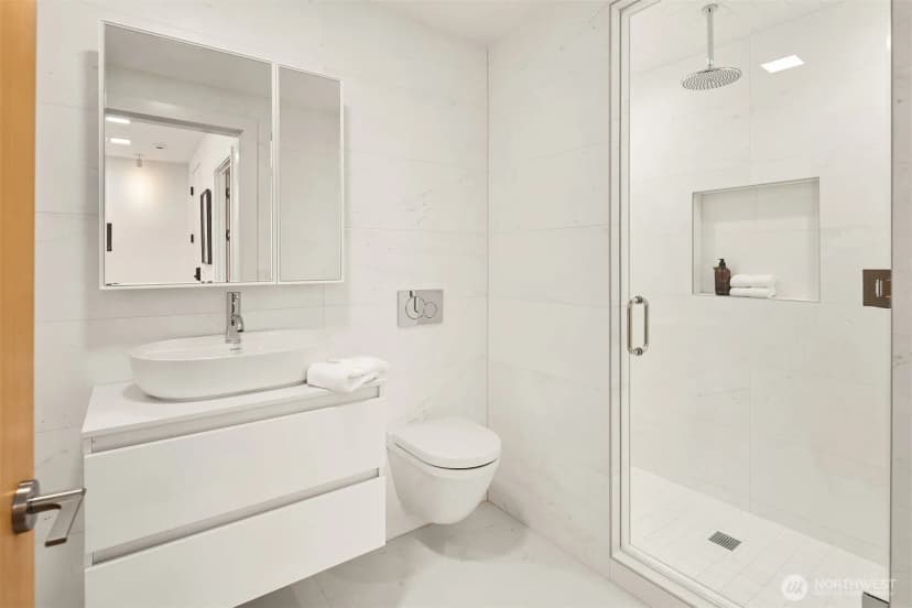 Property photo for 999 110th Avenue Ne #300, Bellevue photo 26