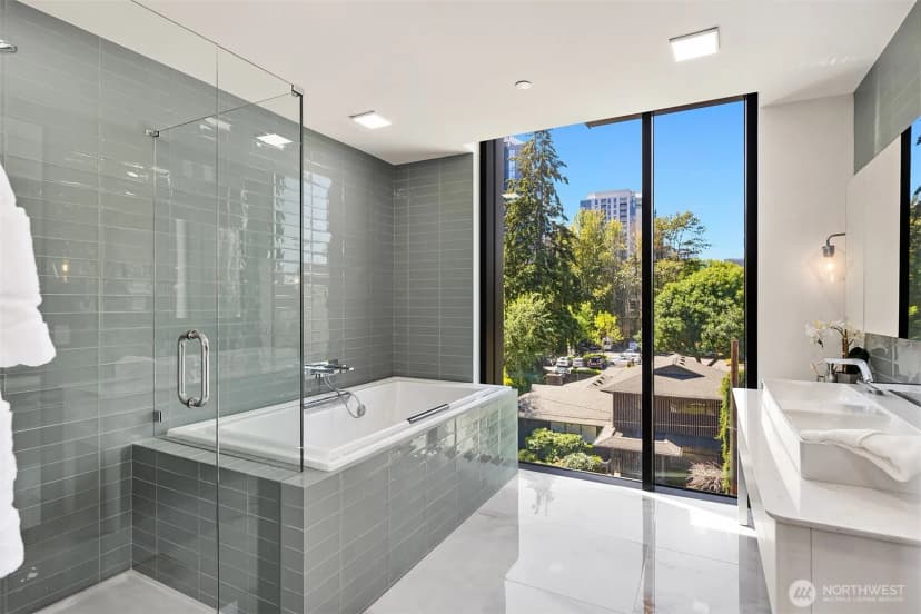 Property photo for 999 110th Avenue Ne #300, Bellevue photo 20