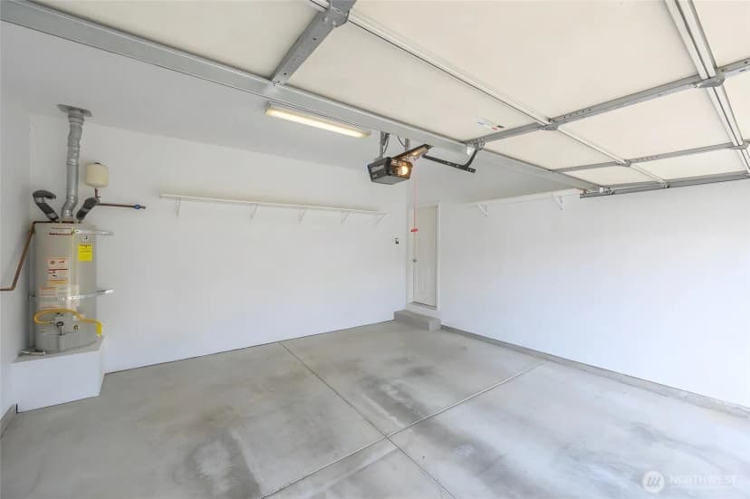 Property photo for 4933 Bend Drive Ne, Lacey photo 31