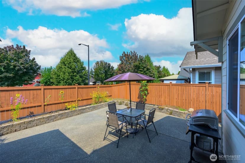 Property photo for 4933 Bend Drive Ne, Lacey photo 28
