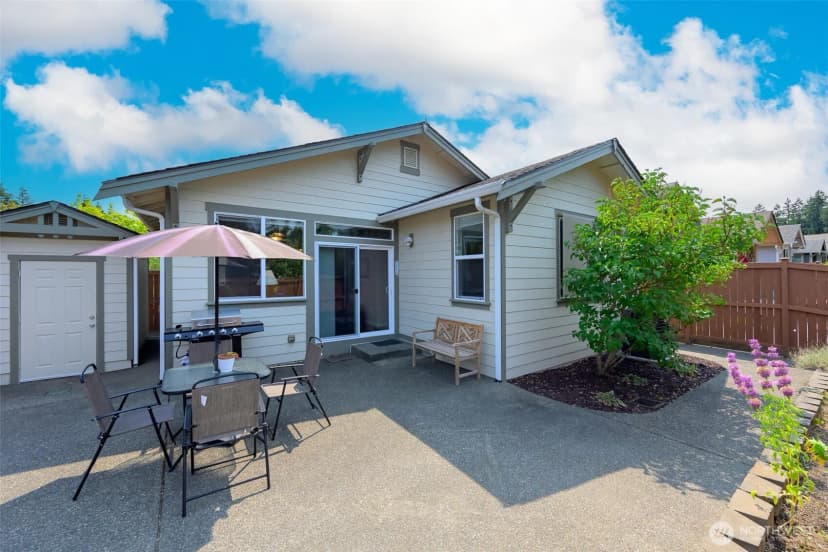 Property photo for 4933 Bend Drive Ne, Lacey photo 25